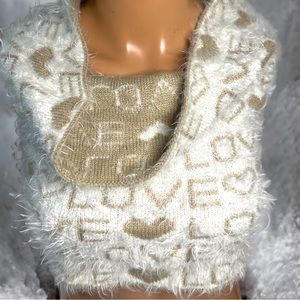 Juciy Couture Furry onesize cowl scarf cream and brown love print